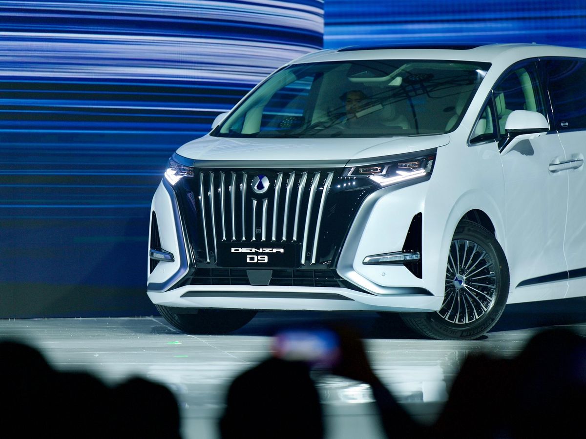 Pajak Denza D9: Bisa Mencapai Hingga Rp19 Juta Dalam Setahun